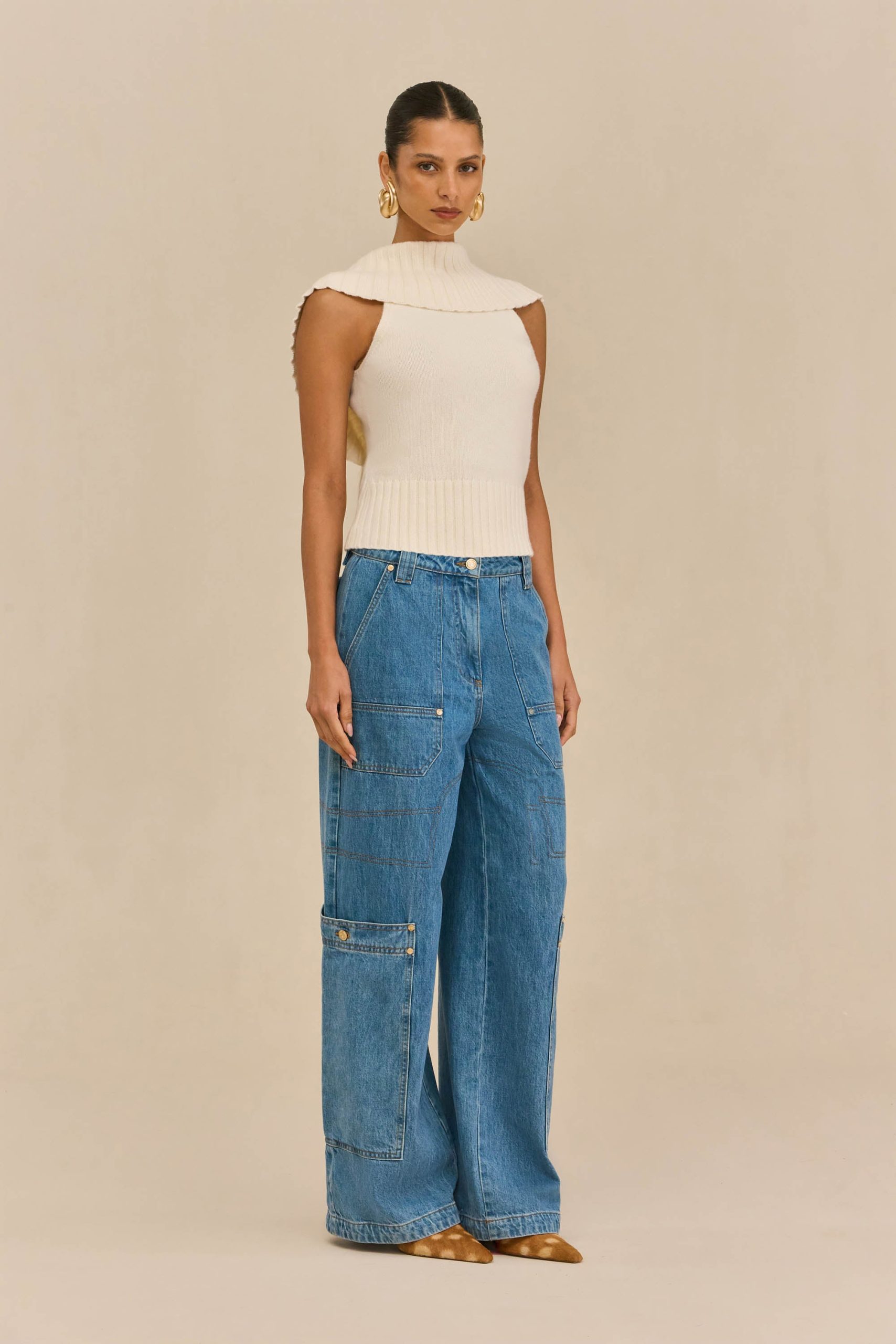 251110_DR_CULT_GAIA_R26_RESHOOTS_24_CHEN_TOP_OW_ROSELLA_MED_STN_0024_WEBBED-scaled