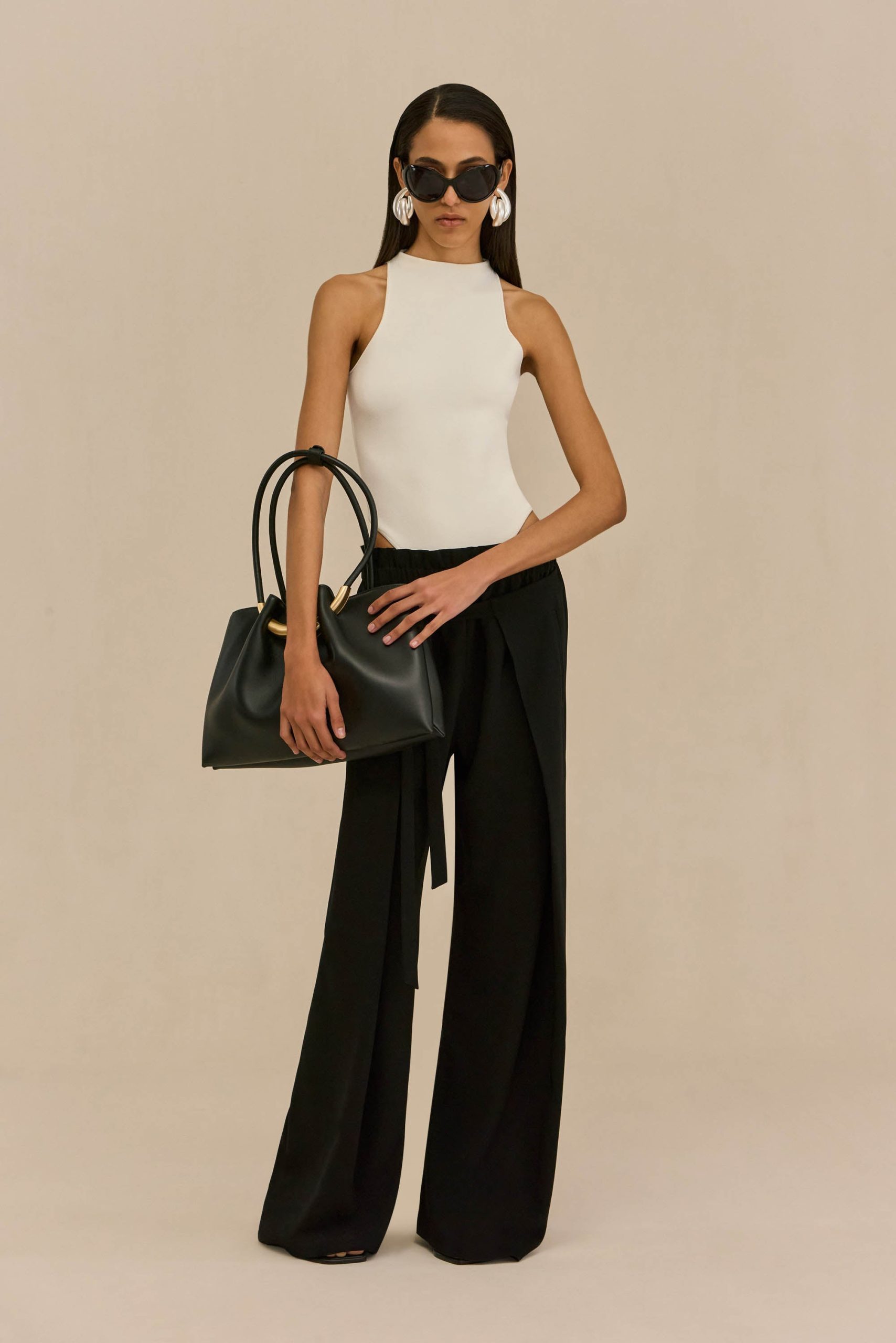 251110_DR_CULT_GAIA_R26_RESHOOTS_69_CASSIUS_BDYSUIT_OW_NAOMI_PANT_BLK_0009_WEBBED-scaled