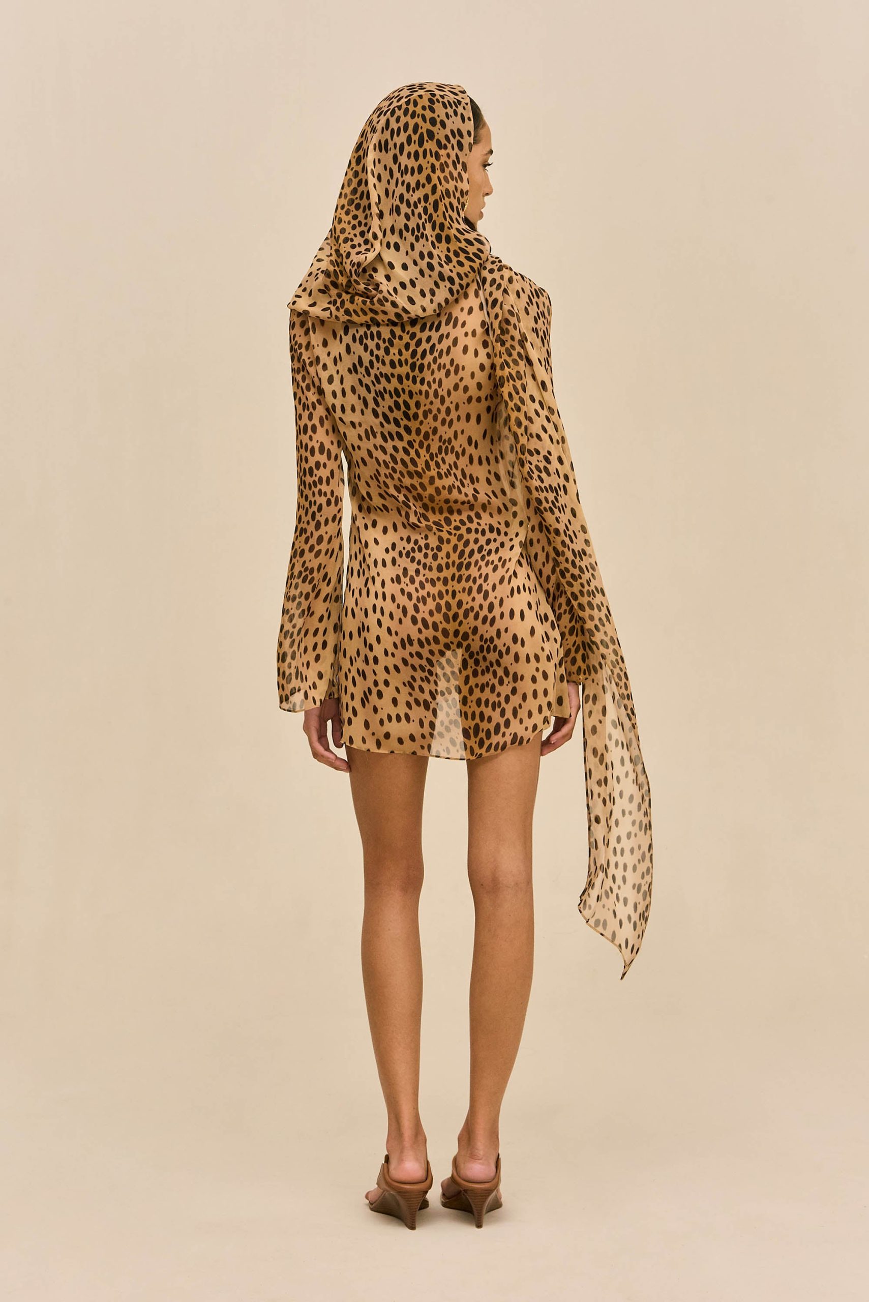 251117_DR_CG_PF26_LB_48_BEAUX_COVERUP_CHEETAH_QUINCY_BIKINI_RICH_CLAY_0042_WEBBED-scaled
