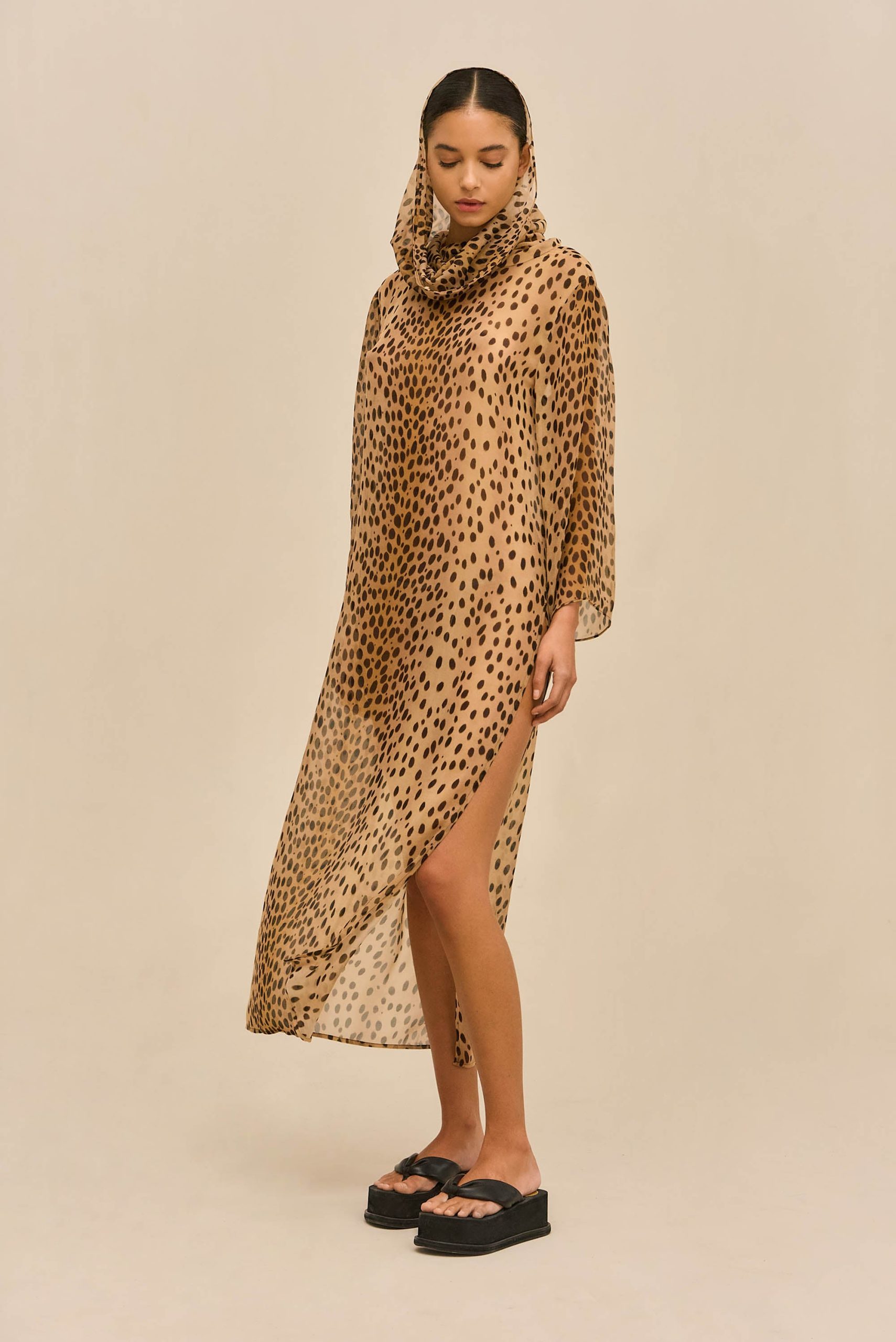 251118_DR_CG_PF26_LB_120_GAIANNE_CVRUP_CHEETAH_QUINCY_BIKINI_BLK_0029_WEBBED-scaled