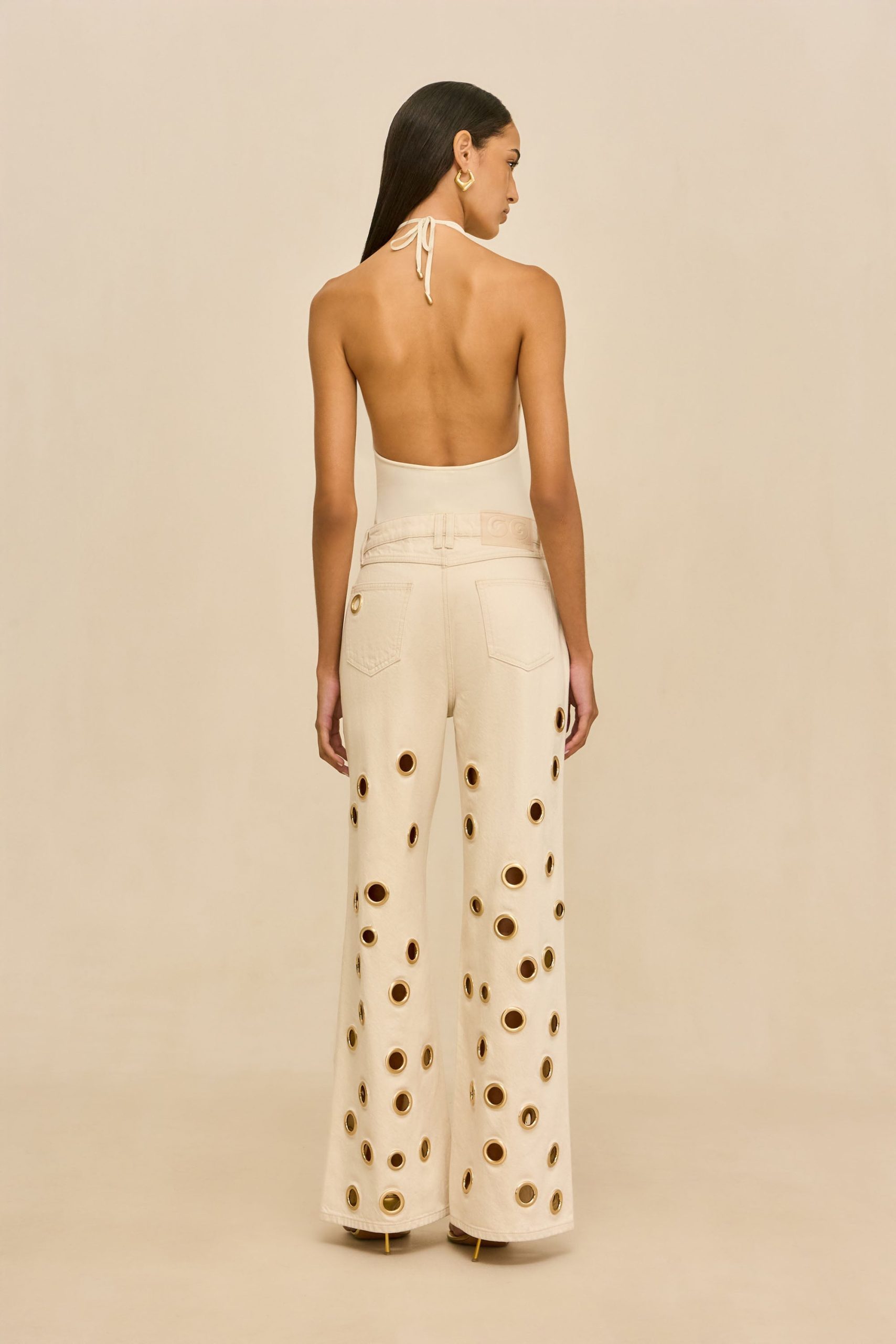 260122_DR_CG_SP_HS26_RESHT_157_MINNIE_BODYSUIT_WHT_JAIDEN_PANT_0031_WEBBED_5c3ed033-696f-496c-8d81-5b3ac40be983-scaled