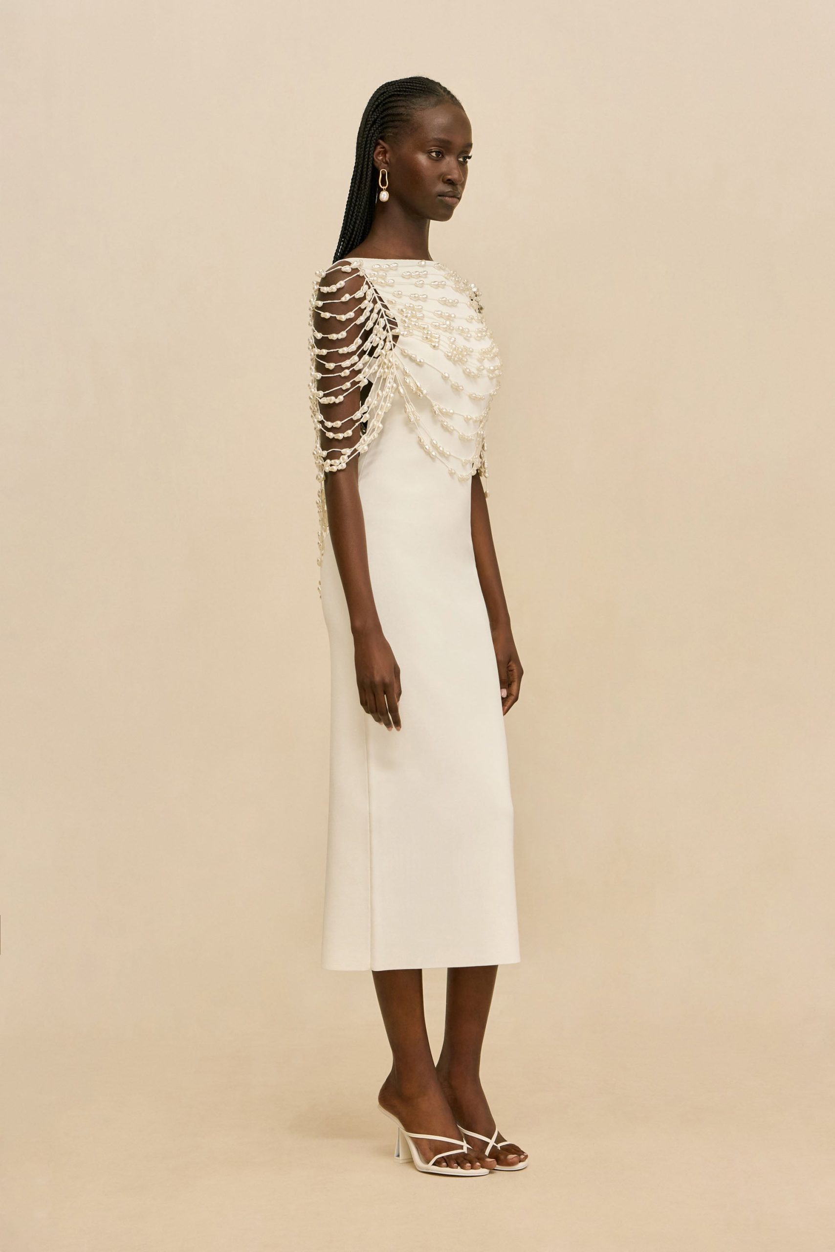 260122_DR_CG_SP_HS26_RESHT_183_MERI_DRESS_WHT_0054_WEBBED-scaled
