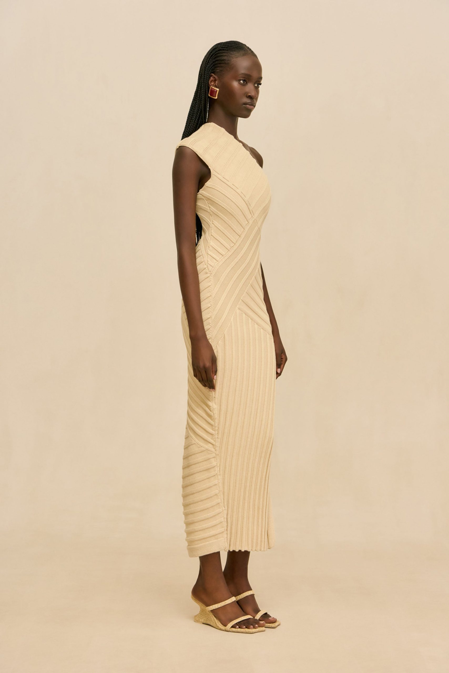 260122_DR_CG_SP_HS26_RESHT_186_CIELO_KNIT_DRESS_CREAM_0013_WEBBED-scaled