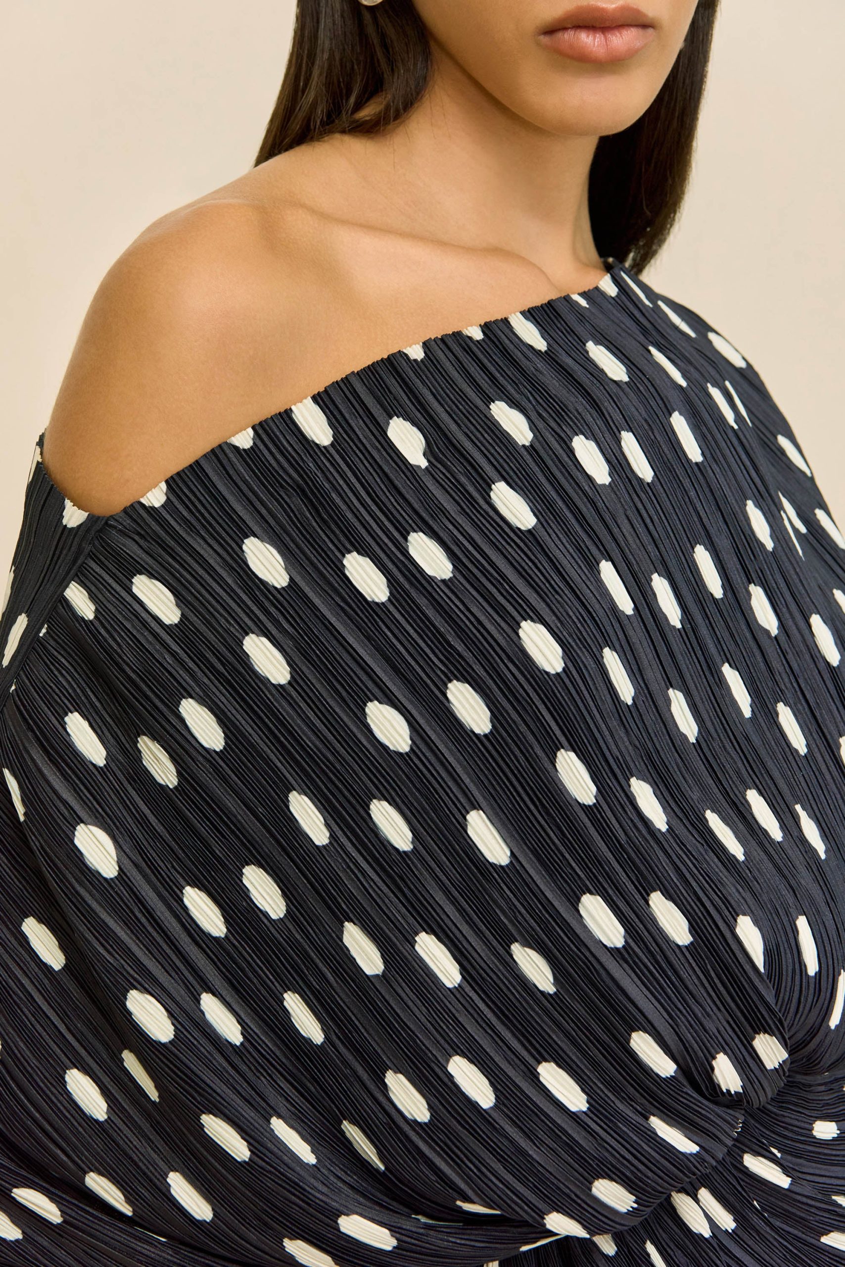 260421_DR_CG_ECOM_RSHTS_74_CAMI_TOP_BLUE_DOT_0071_WEBBED-scaled