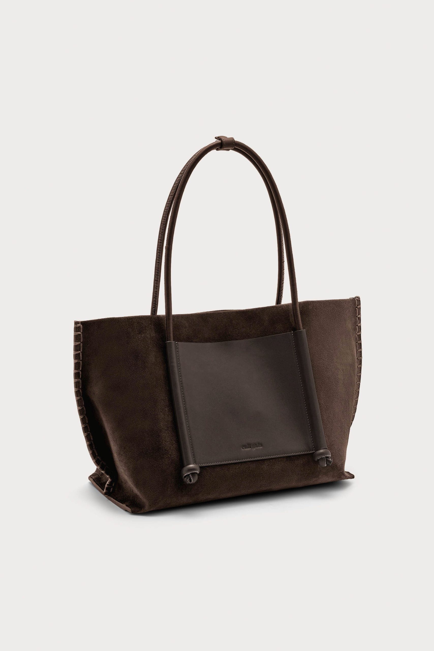 RYLIETOTE_LWK_250709_CultGaia_F25-AX-FTW-BAGS6700_WEBBED_e756a3db-32a9-41df-8d09-5aef9fac1220-scaled
