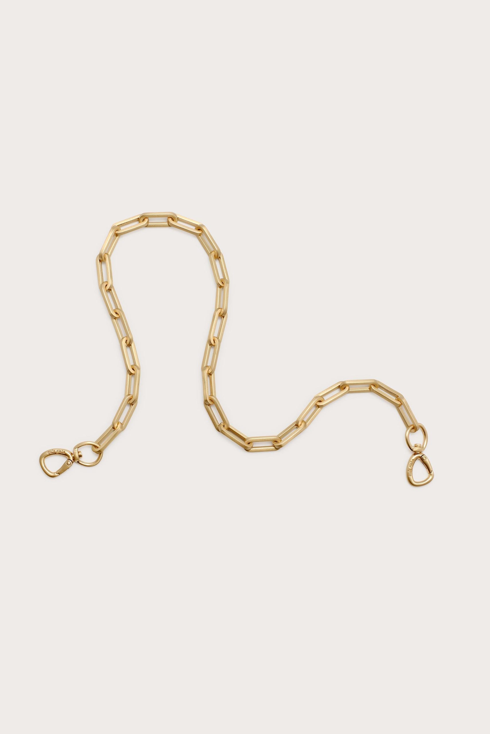 TASHADETACHABLECLUTCHSTRAP_250514_Cult-Gaia_Product8027_WEBBED-scaled