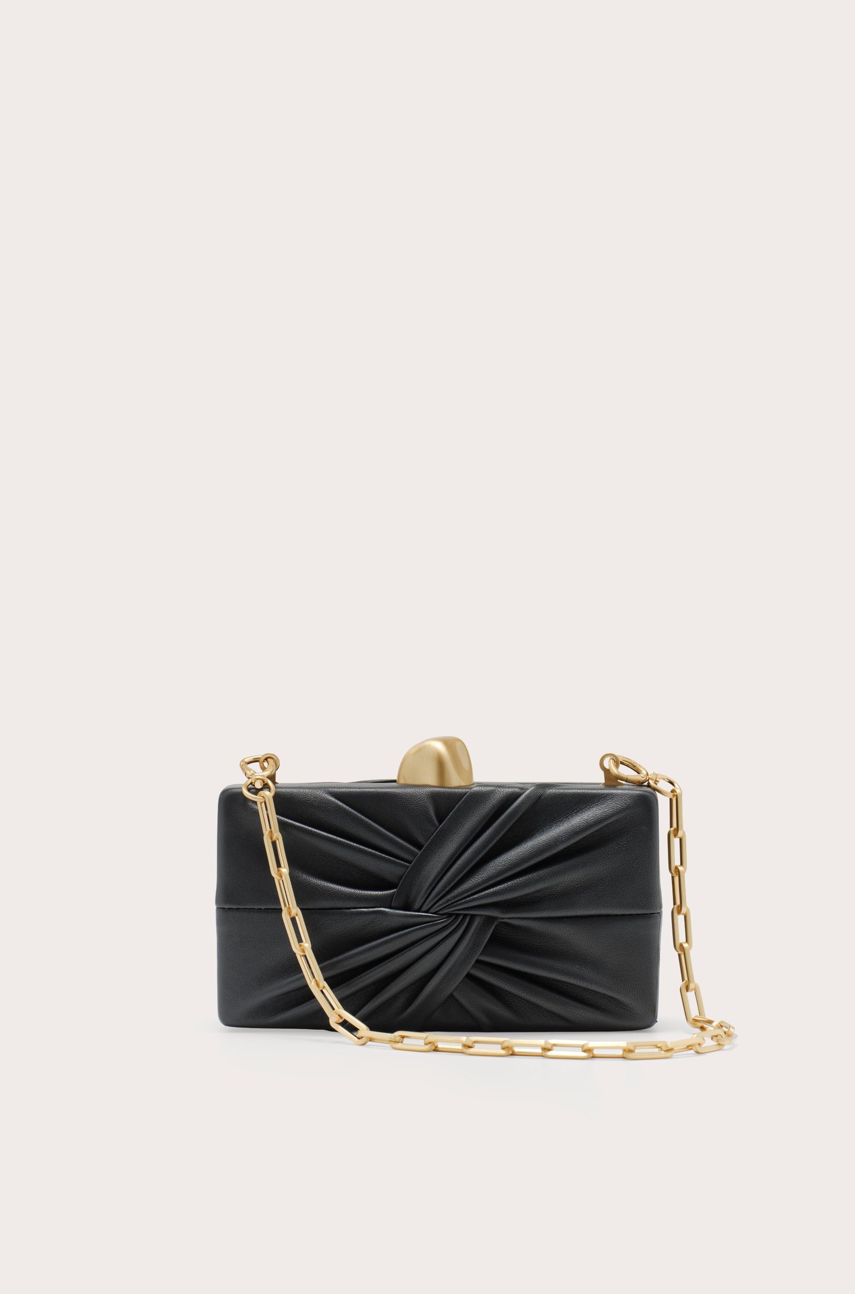 TASHADETACHABLECLUTCHSTRAP_LISSE_BLACK_250514_Cult-Gaia_Product8130_WEBBED_1-scaled