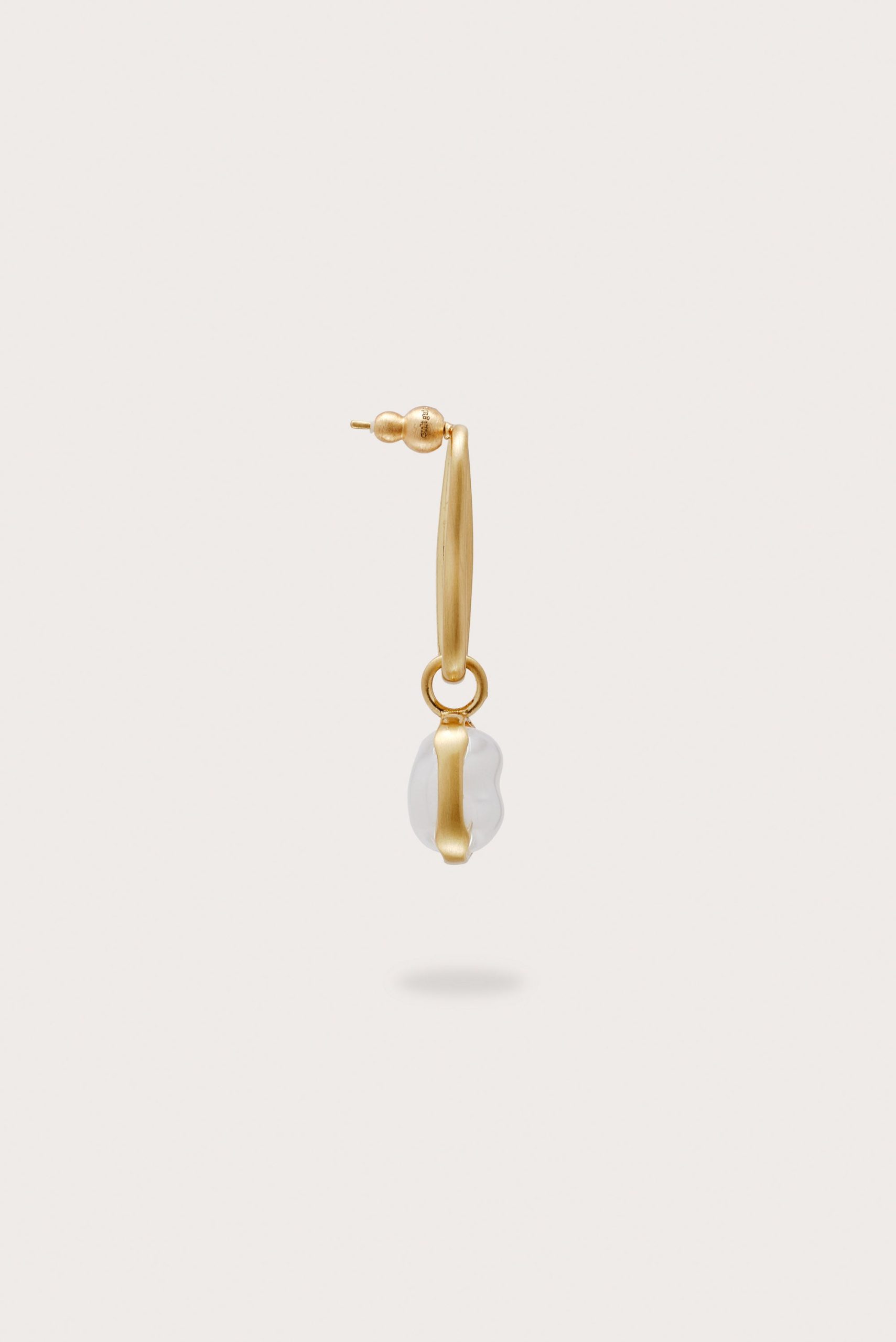 VERAEARRING_PL_250924_CultGaia__R26-AX__11099_WEBBED-scaled
